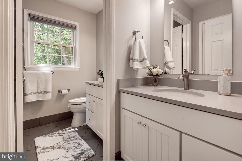 2669 OAKTON GLEN DRIVE