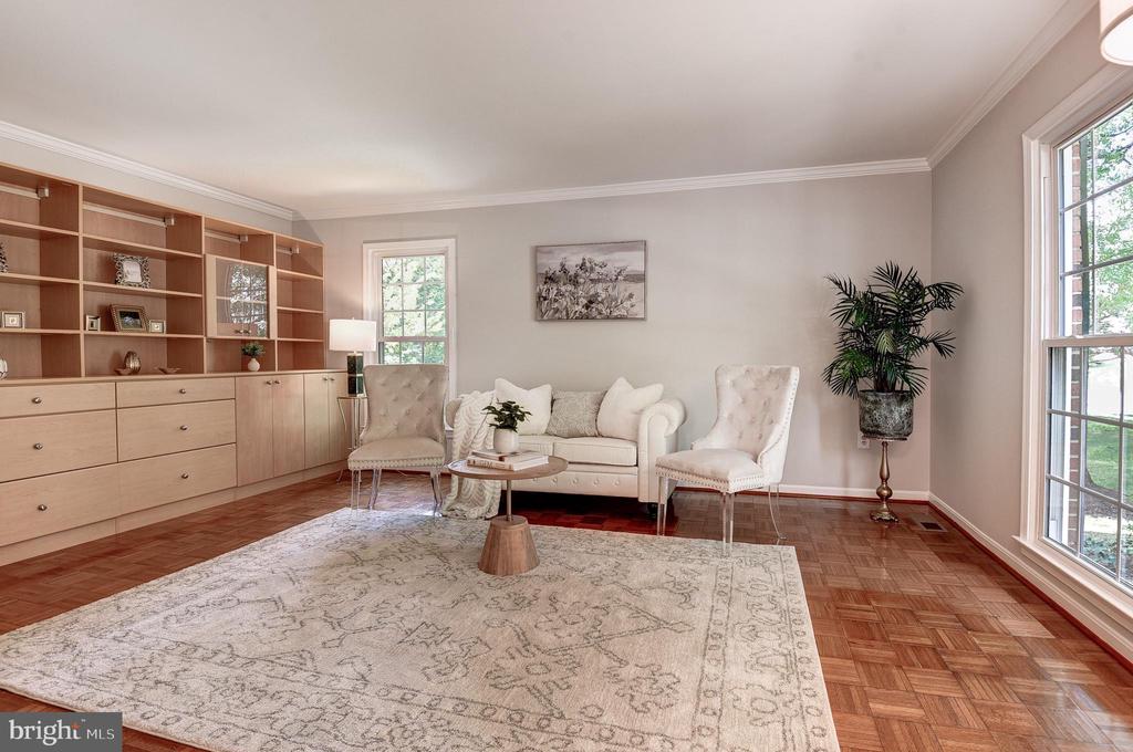 2669 OAKTON GLEN DRIVE
