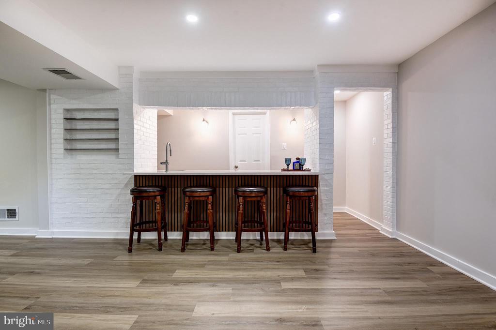 2669 OAKTON GLEN DRIVE