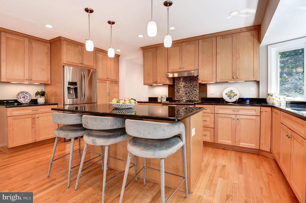 2669 OAKTON GLEN DRIVE