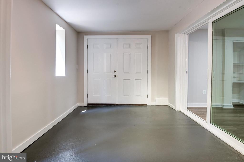 2669 OAKTON GLEN DRIVE