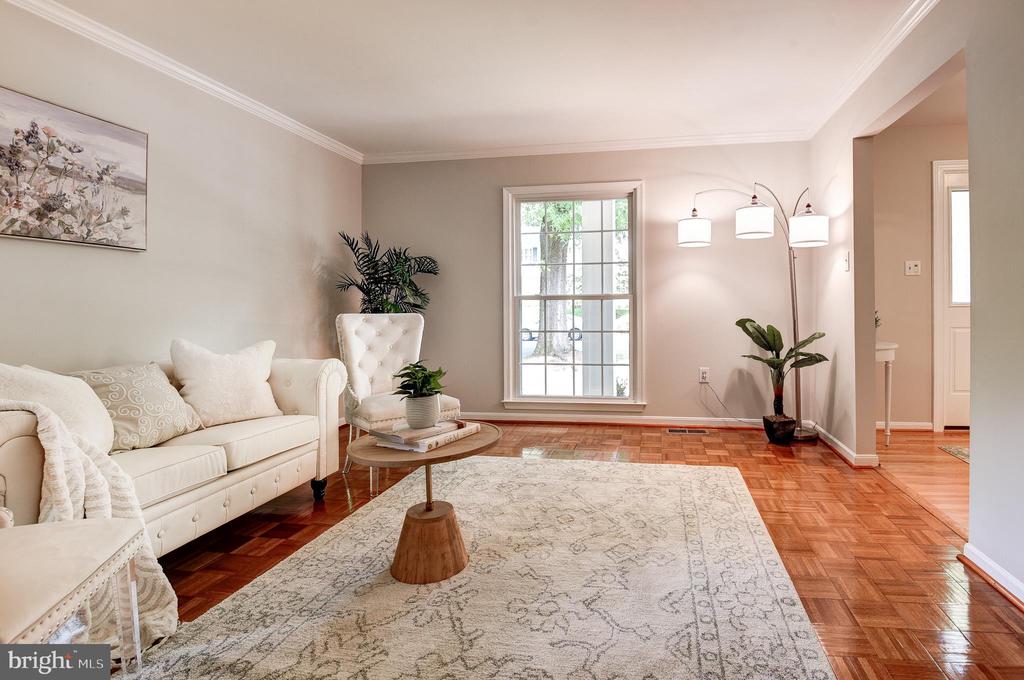 2669 OAKTON GLEN DRIVE
