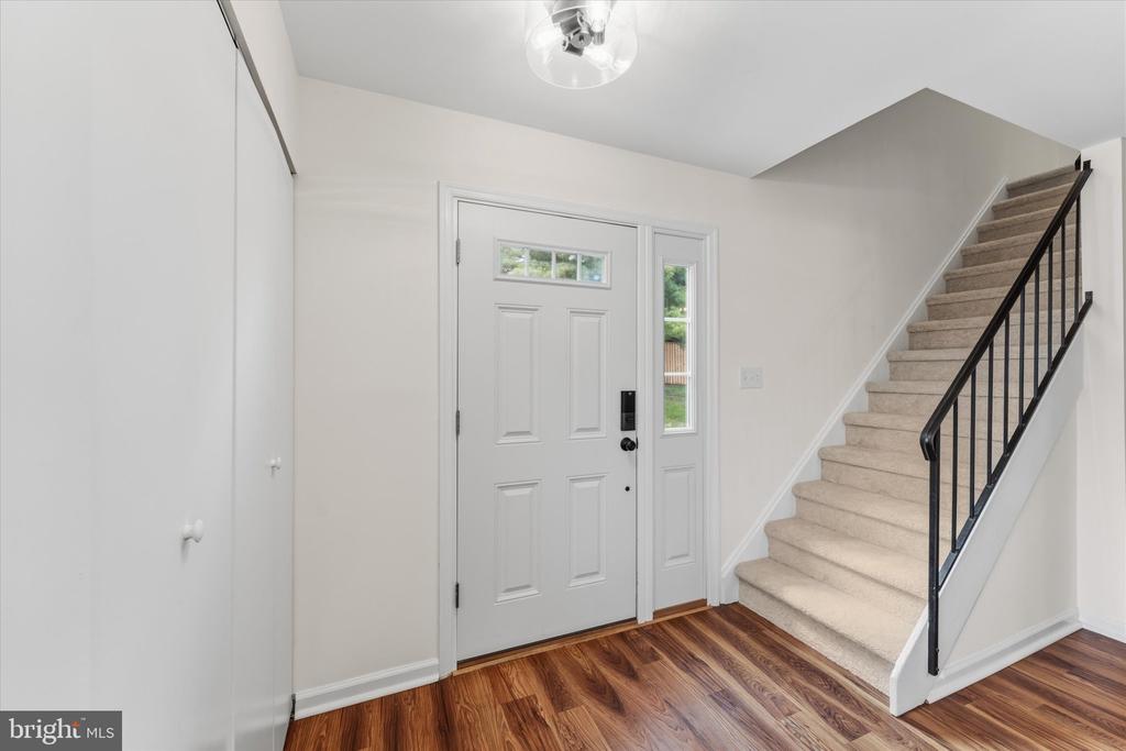 328 RENEAU WAY