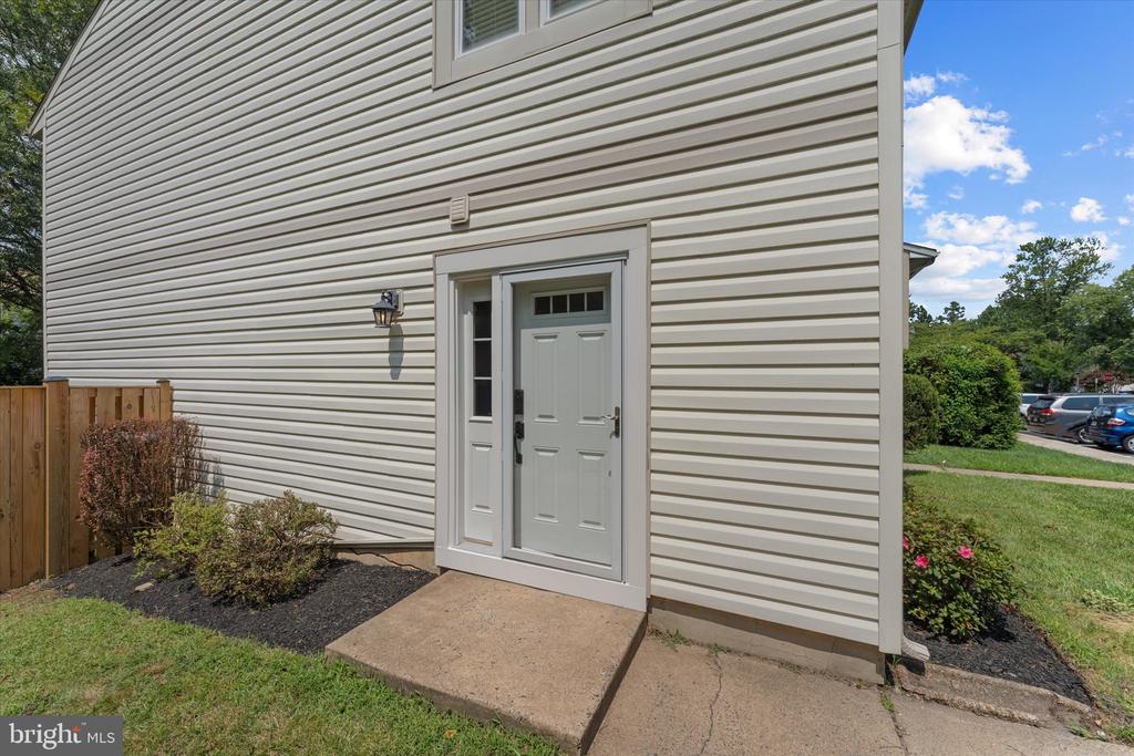 328 RENEAU WAY