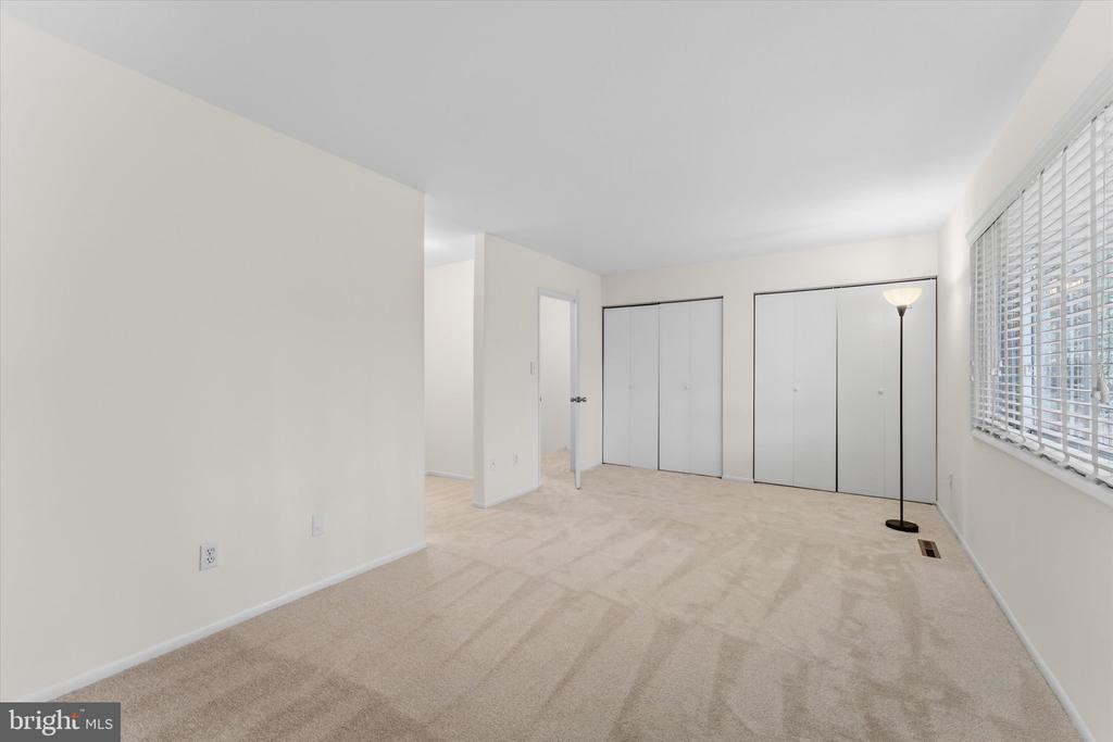 328 RENEAU WAY