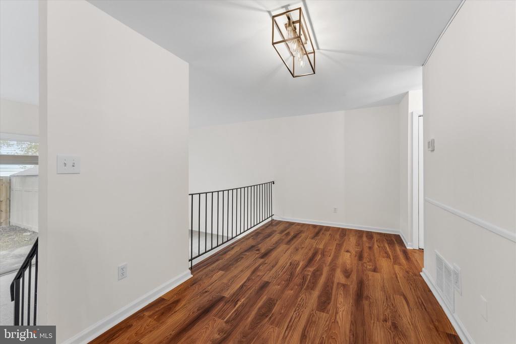 328 RENEAU WAY