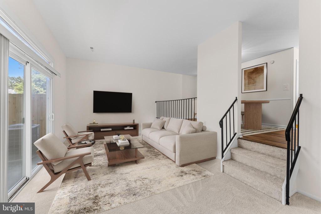 328 RENEAU WAY