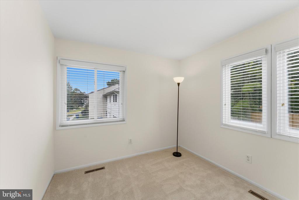 328 RENEAU WAY