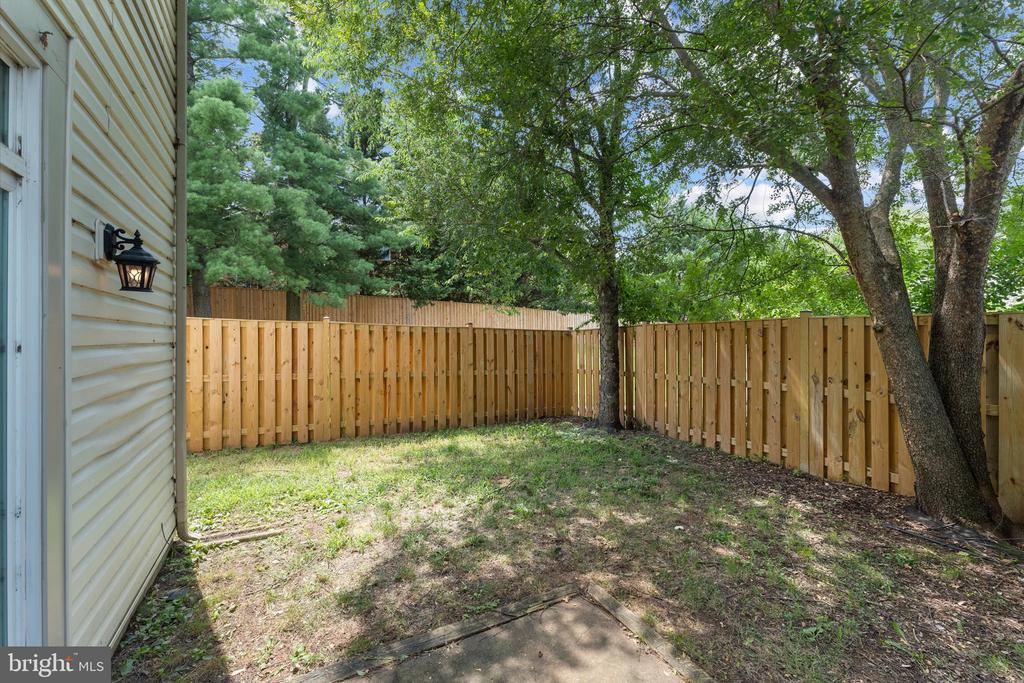 328 RENEAU WAY