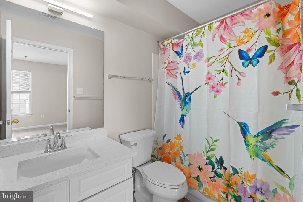 13384 SPOFFORD ROAD Unit: 102