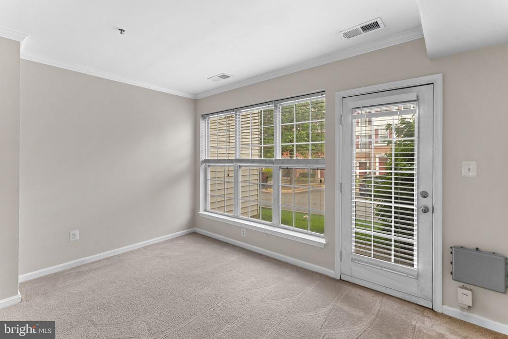 13384 SPOFFORD ROAD Unit: 102