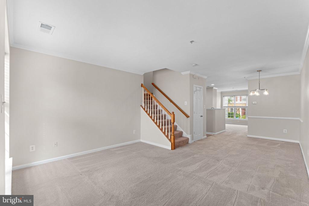 13384 SPOFFORD ROAD Unit: 102