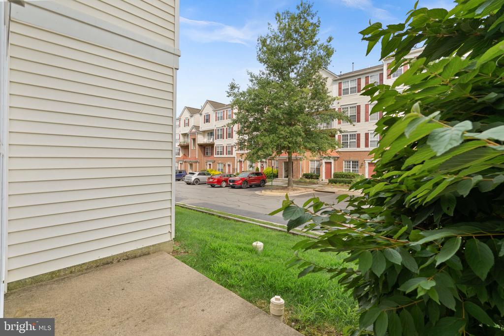 13384 SPOFFORD ROAD Unit: 102