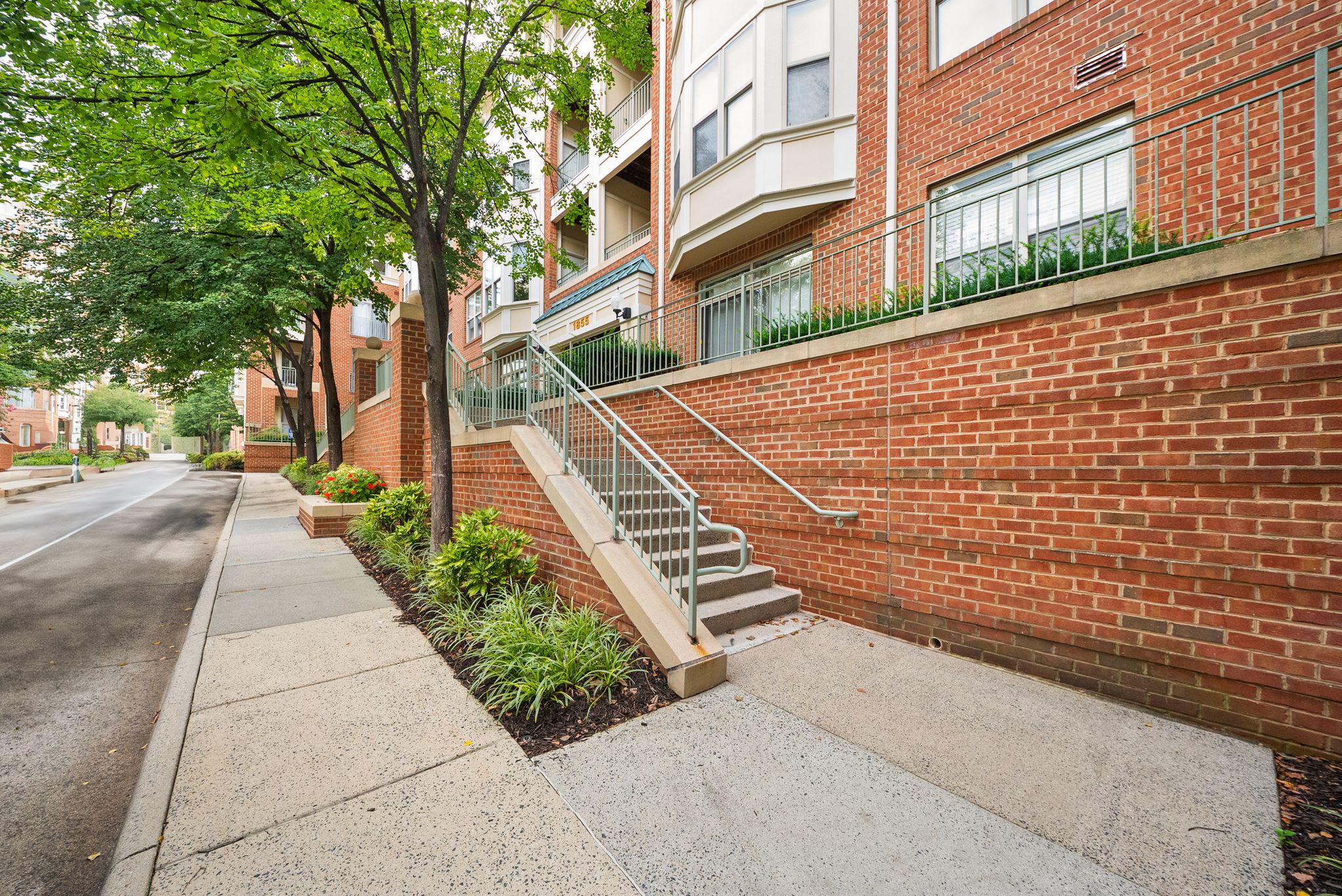 1855 STRATFORD PARK PLACE Unit: 107