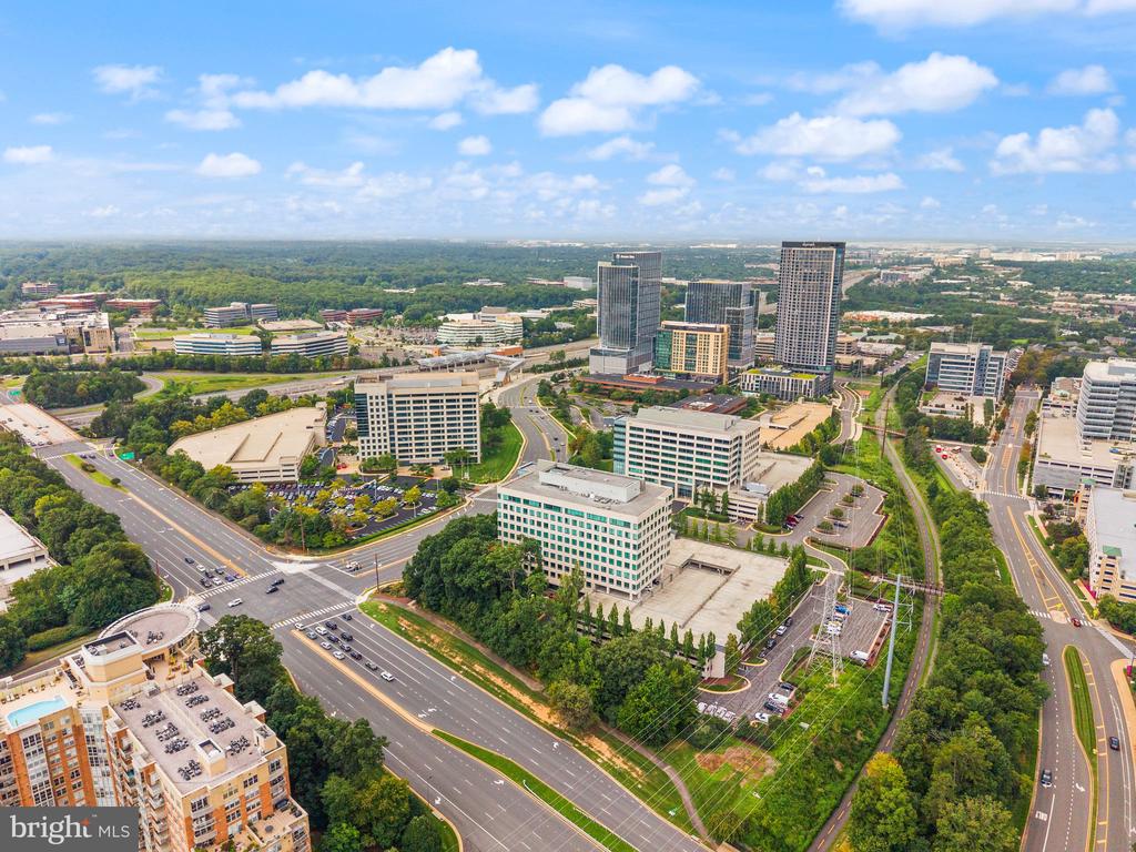 1855 STRATFORD PARK PLACE Unit: 107