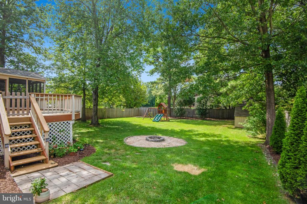 13384 BROOKFIELD COURT