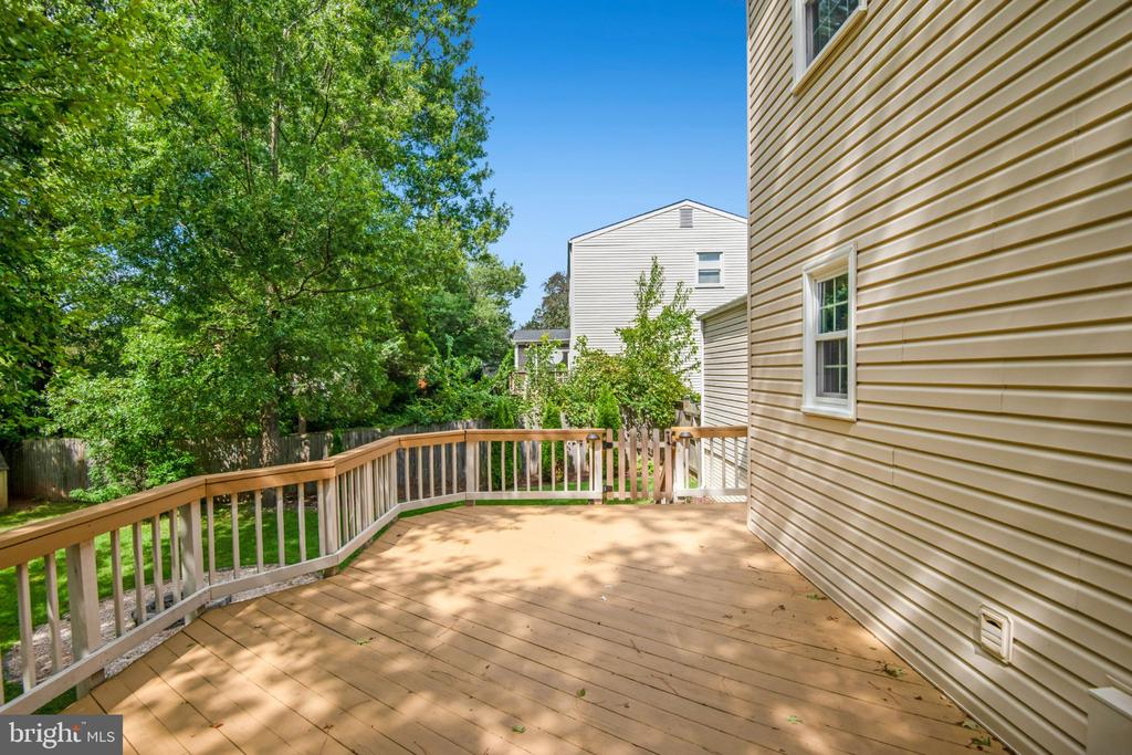 13384 BROOKFIELD COURT