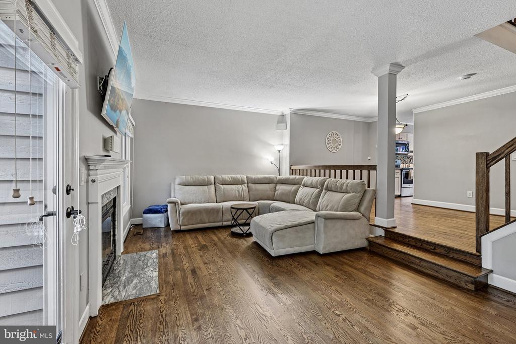 1432 NEWPORT SPRING COURT