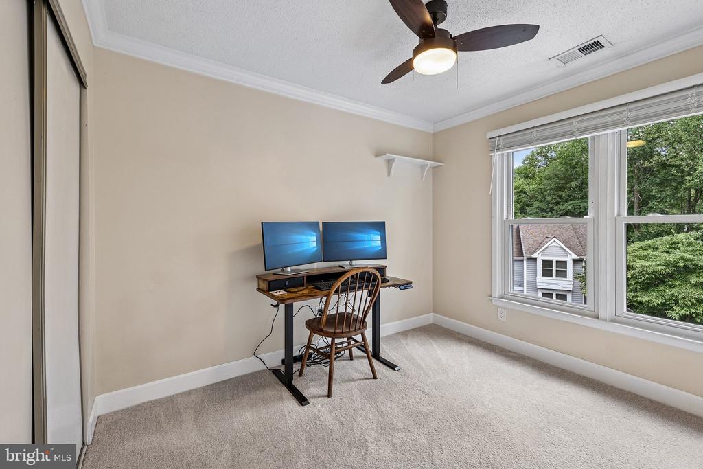 1432 NEWPORT SPRING COURT