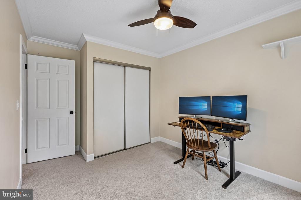 1432 NEWPORT SPRING COURT