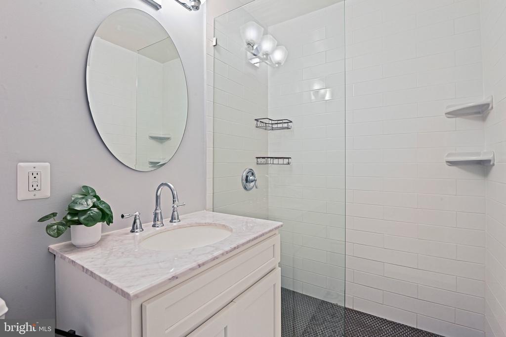 208 PARK TERRACE COURT SE Unit: 49