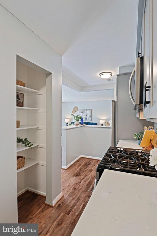 208 PARK TERRACE COURT SE Unit: 49