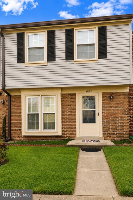 5933 GRISBY HOUSE COURT