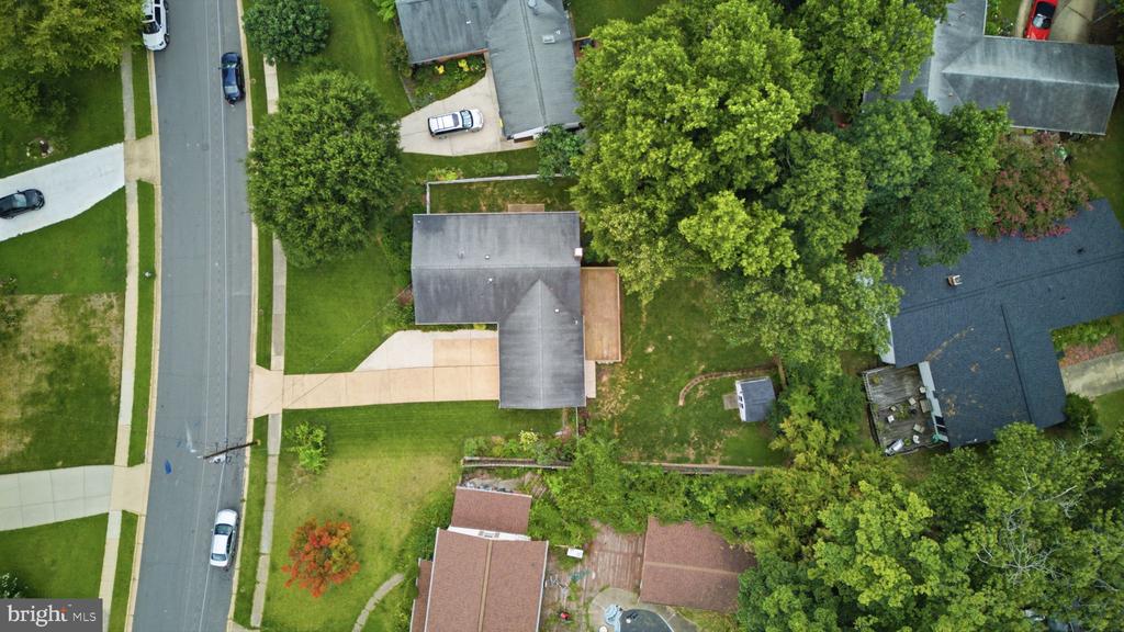 5506 VENTNOR LANE