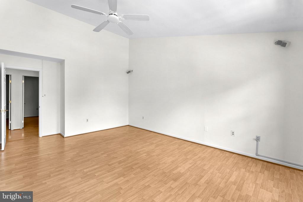 7877 PAINTED DAISY DRIVE