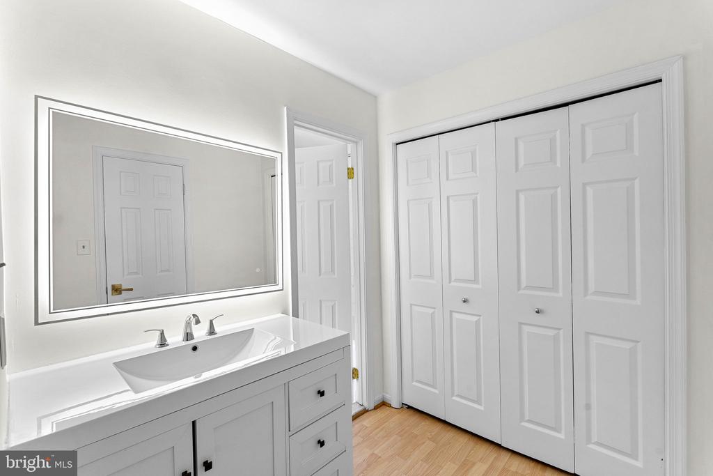 7877 PAINTED DAISY DRIVE