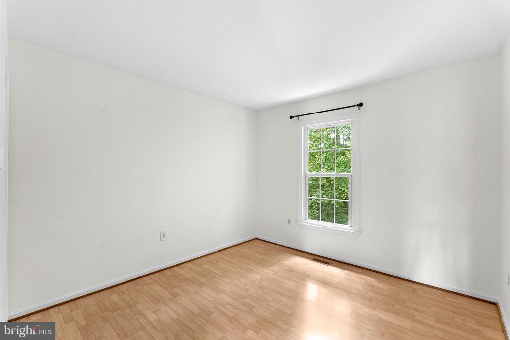 7877 PAINTED DAISY DRIVE