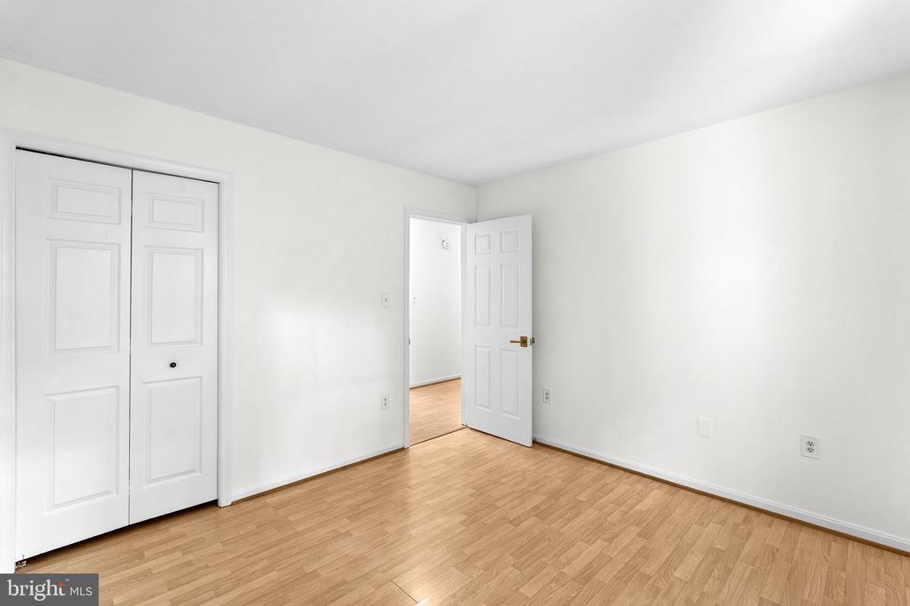 7877 PAINTED DAISY DRIVE