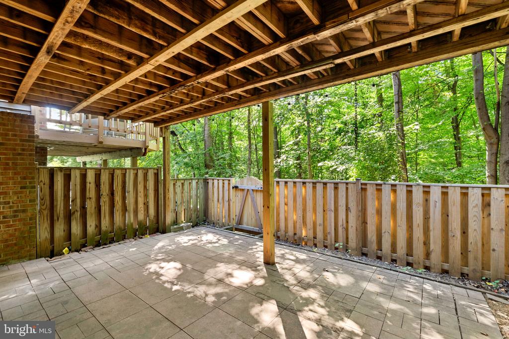 7877 PAINTED DAISY DRIVE