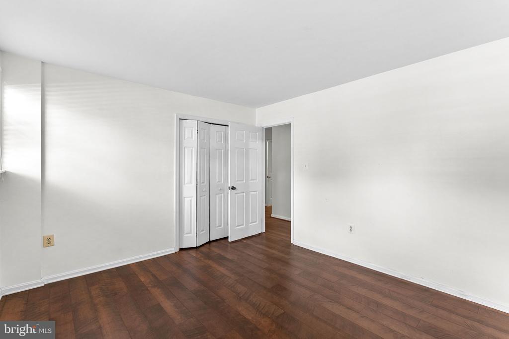 7877 PAINTED DAISY DRIVE