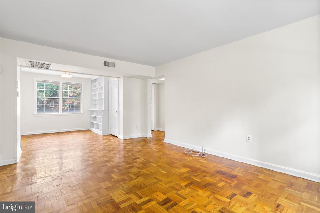 6706 W WAKEFIELD DRIVE Unit: A2