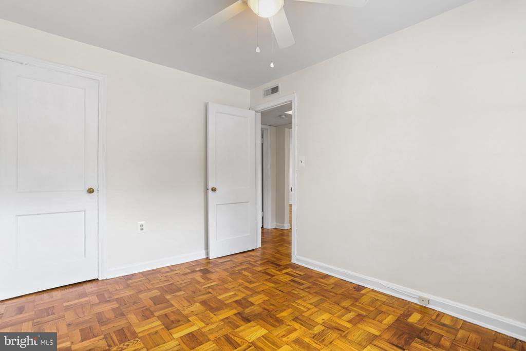 6706 W WAKEFIELD DRIVE Unit: A2