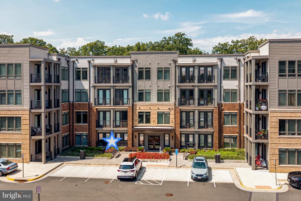 1669 BANDIT LOOP Unit: 103A