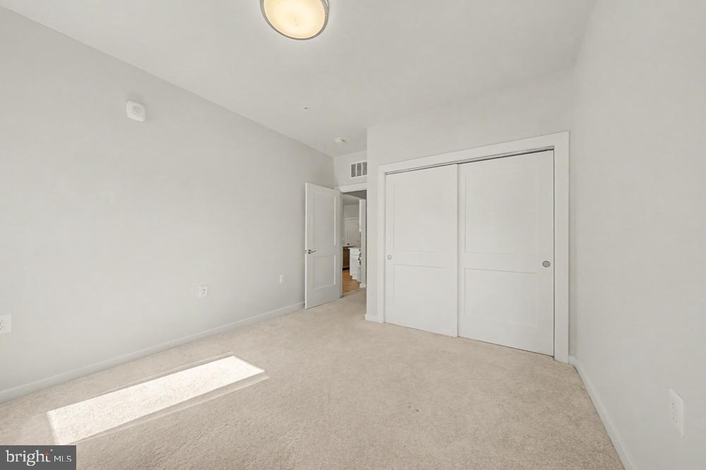 1669 BANDIT LOOP Unit: 103A