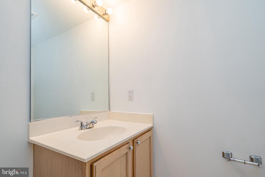 2507 JAMES MAURY DRIVE Unit: 2507