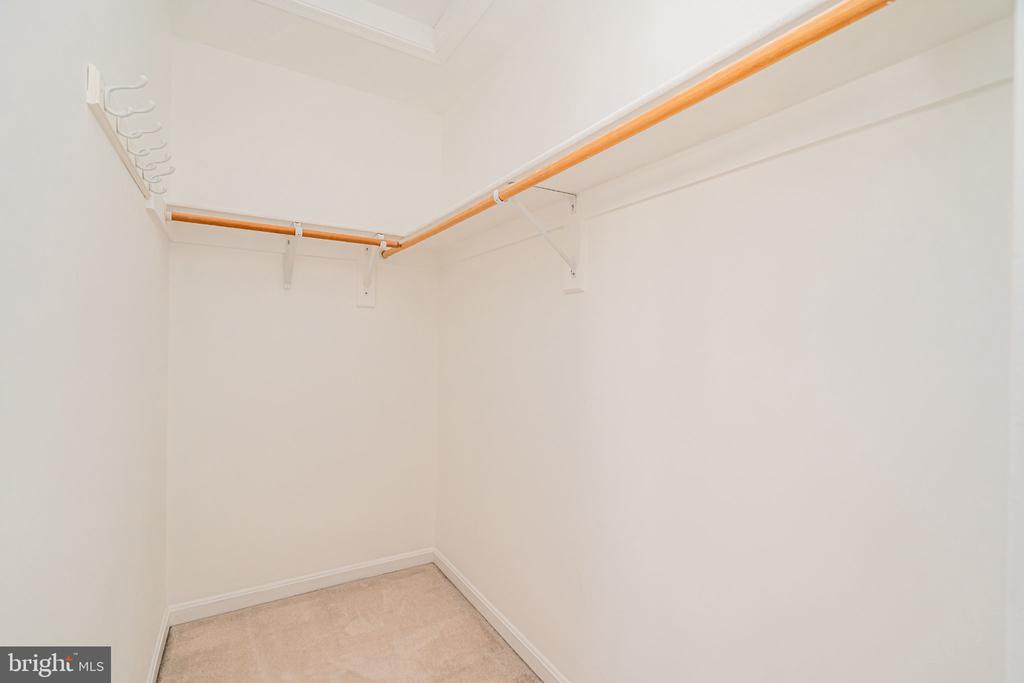 2507 JAMES MAURY DRIVE Unit: 2507