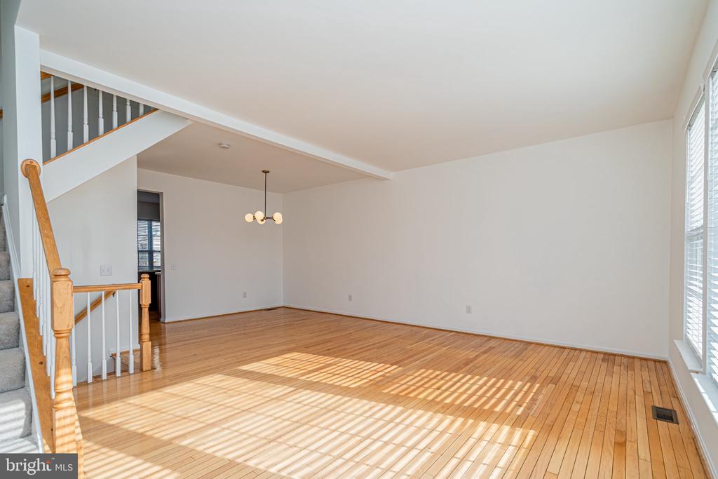 2507 JAMES MAURY DRIVE Unit: 2507