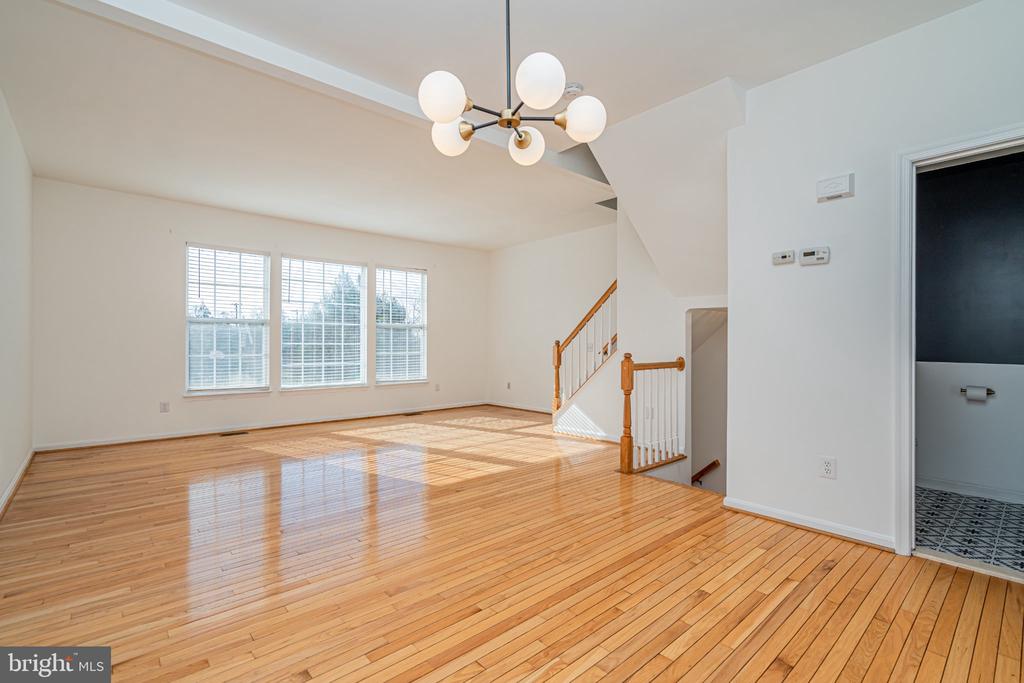2507 JAMES MAURY DRIVE Unit: 2507