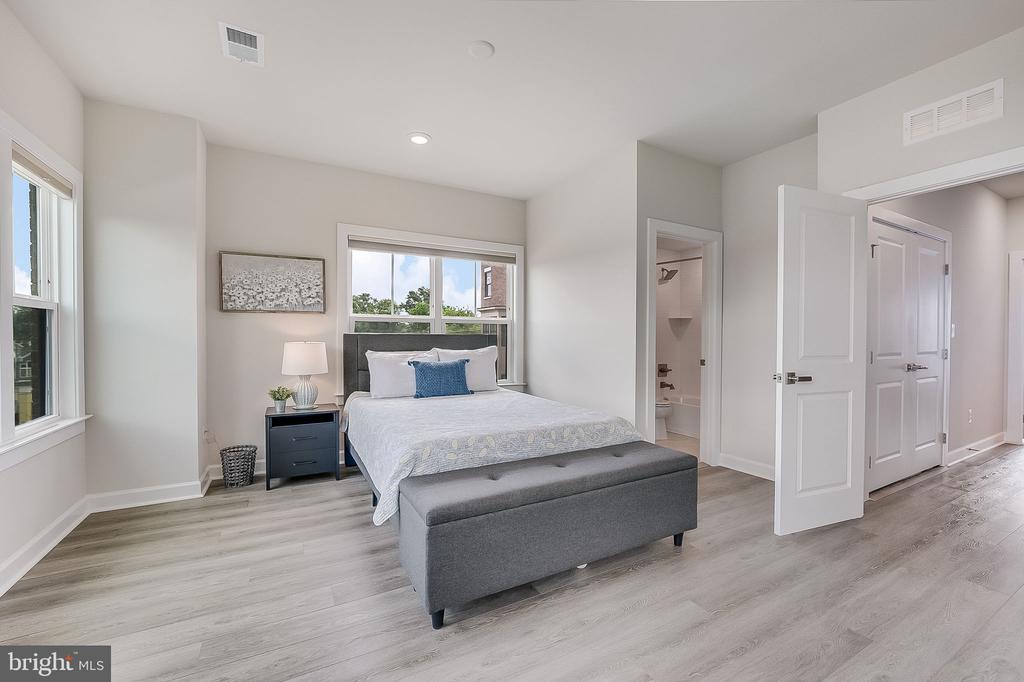 119 MARKET SQUARE NW Unit: 38