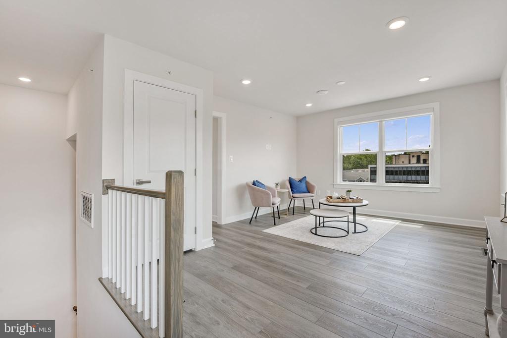 119 MARKET SQUARE NW Unit: 38