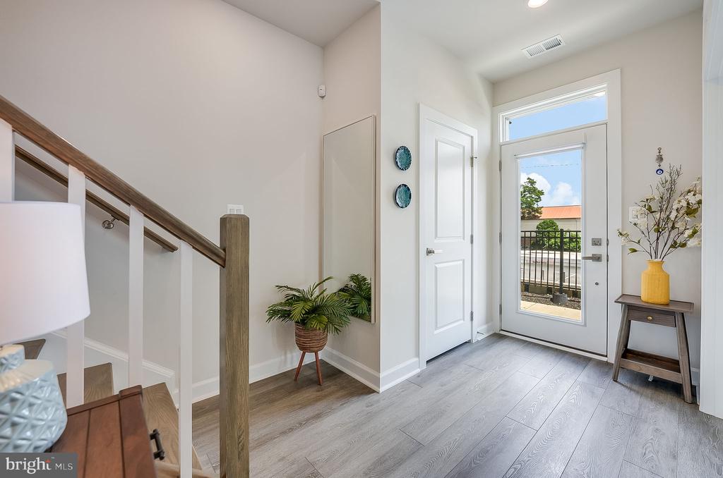 119 MARKET SQUARE NW Unit: 38