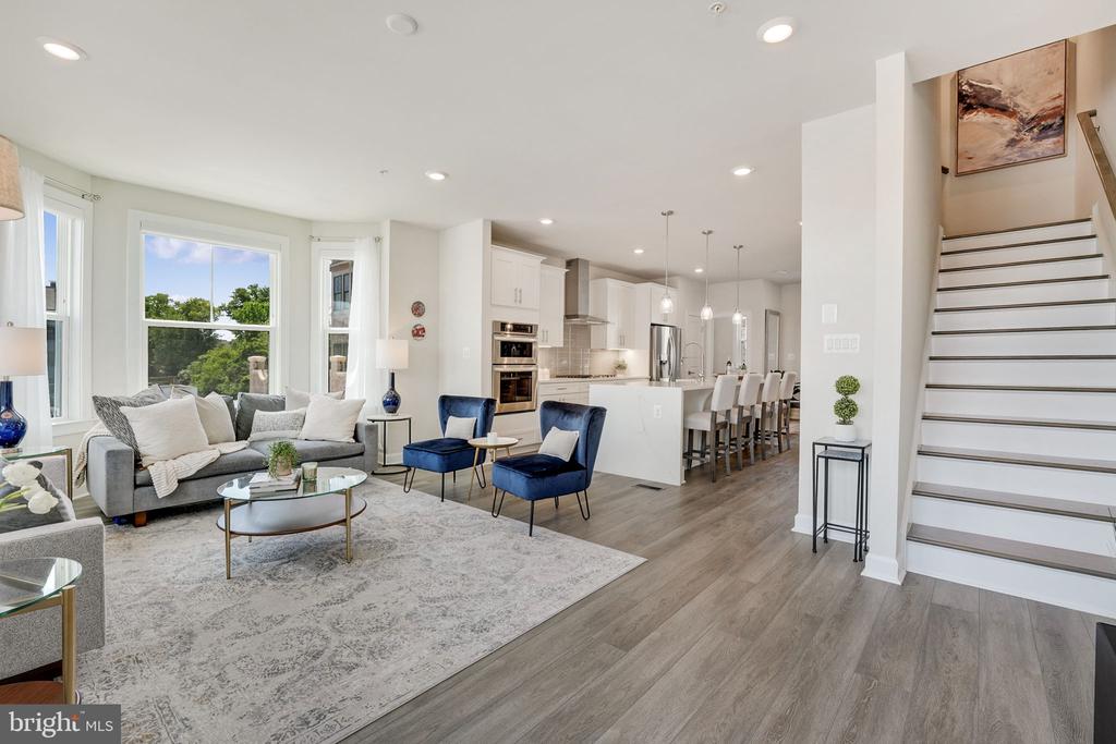 119 MARKET SQUARE NW Unit: 38
