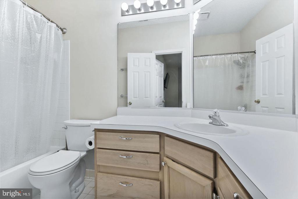 14317 CLIMBING ROSE WAY Unit: 104