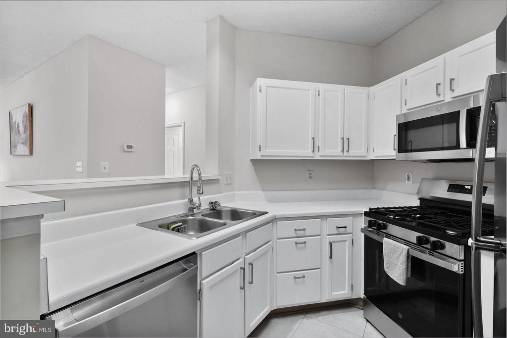 14317 CLIMBING ROSE WAY Unit: 104