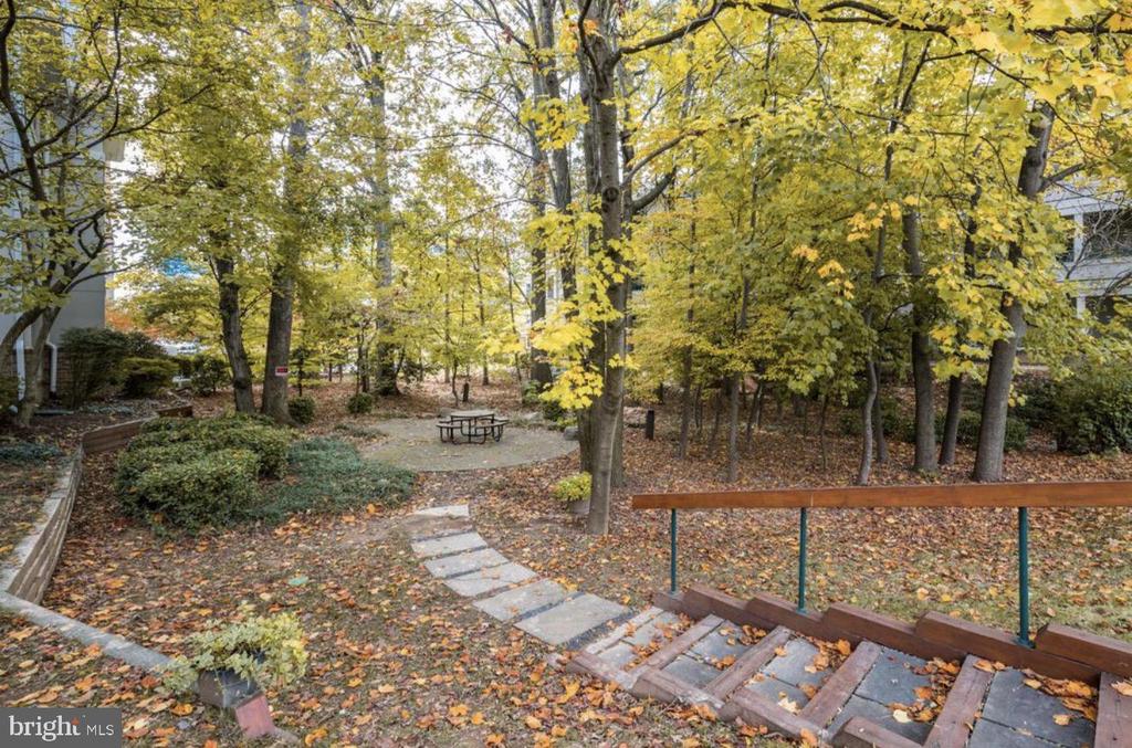 12004 TALIESIN PLACE Unit: 15