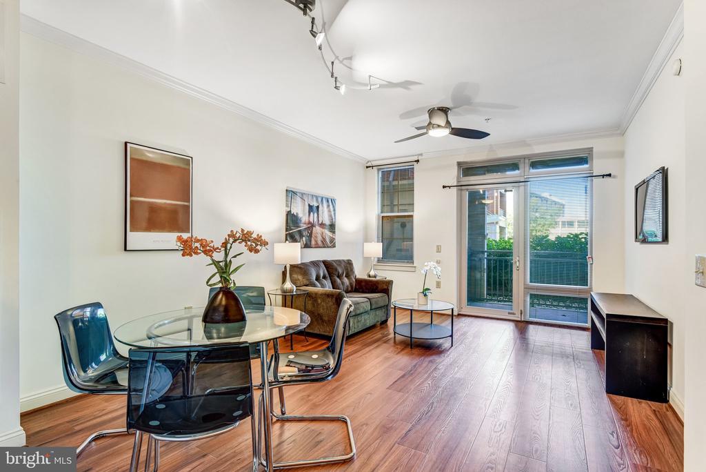 11770 SUNRISE VALLEY DRIVE Unit: 118